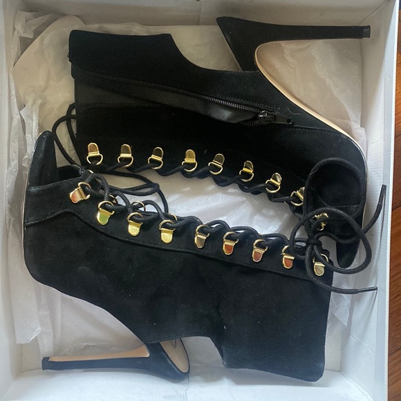 Steve Madden Kennee Women's High Heel Ankle Boots Size 8 - Box Included - Picture 2 of 2